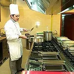 Laguna Hotel 4*