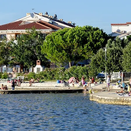 Hotel Laguna
