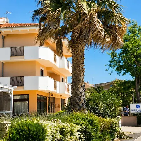 Hotel Laguna 4*