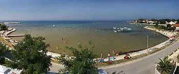 Ξενοδοχείο Laguna 4*